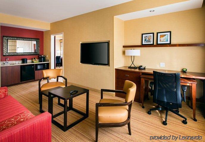 Courtyard By Marriott Santa Barbara 3* Goleta
