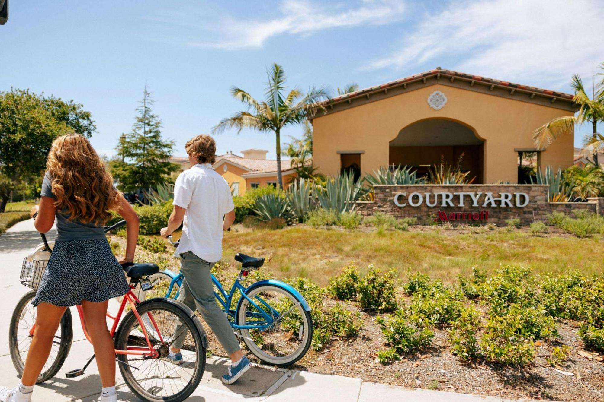Courtyard By Marriott Santa Barbara Hotel 3*